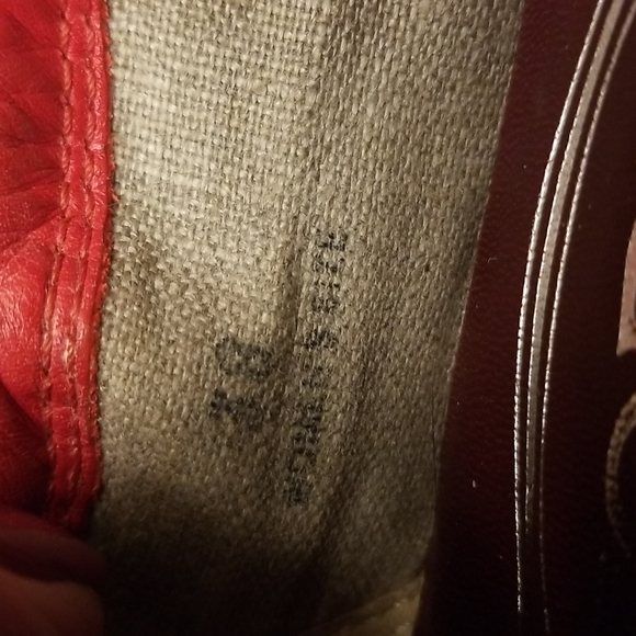 LIVING YOUR BEST LIFE❣️Red Tod's Shoes - Picture 10 of 10